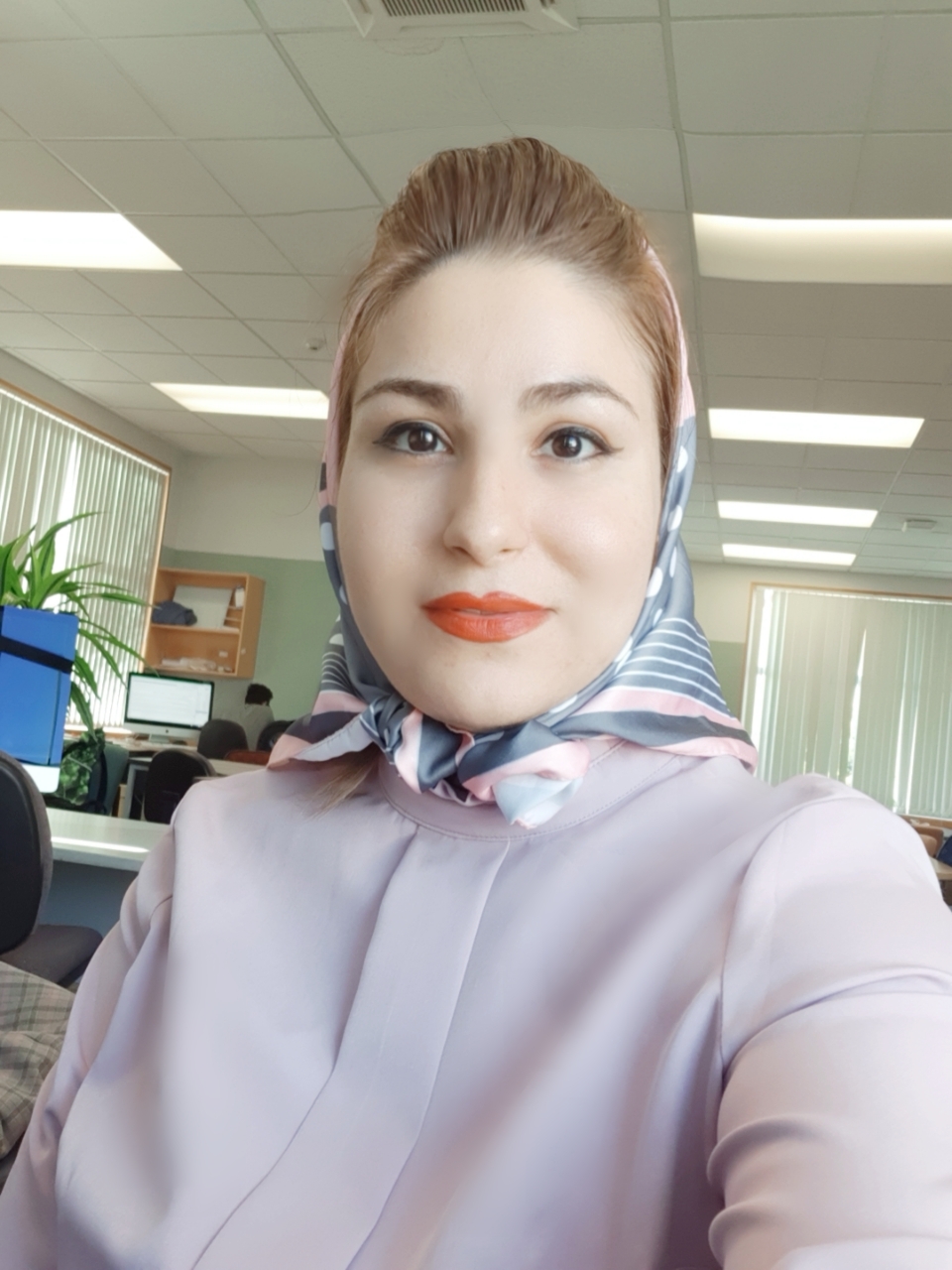 Zahra Torabi profile photograph
